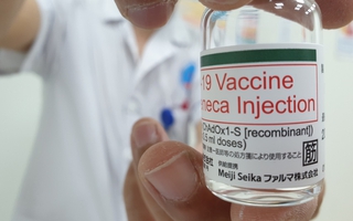 Bộ Y tế đề xuất miễn kê khai giá với vắc-xin Covid-19