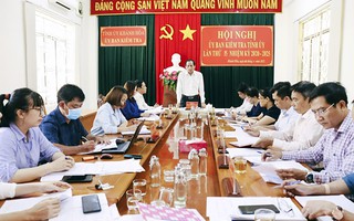 Cách chức vụ trong Đảng đối với Giám đốc Trung tâm Phát triển quỹ đất Khánh Hòa