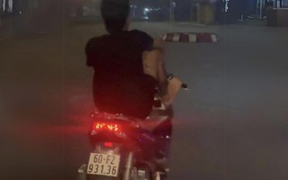 Xác định chủ phương tiện vụ lái xe máy bằng chân ở Đồng Nai