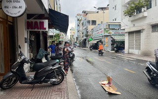 VIDEO: Nhân chứng kể vụ người đàn ông tấn công người rồi tự sát  ở khu chợ Bàn Cờ