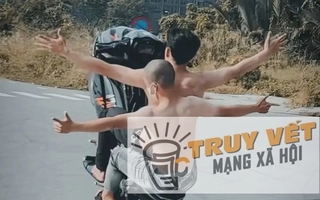 Xôn xao clip nhóm thanh niên “tạo dáng” nguy hiểm trên xe máy ở TP HCM