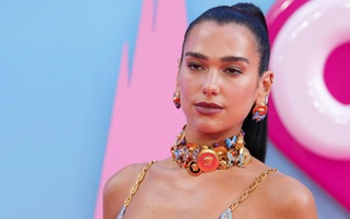 Tài sản kếch xù của “công chúa nhạc pop” Dua Lipa