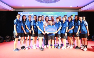Bóng chuyền nữ TP HCM nhận gói tài trợ 6 tỉ đồng với mục tiêu trụ hạng