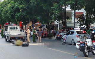 Tìm nhân chứng vụ người đàn ông đi xe máy tử vong khi va chạm với xe buýt