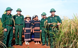 Đảng viên phải giữ mối liên hệ thường xuyên với nơi cư trú