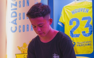 Cầu thủ trẻ CLB TP HCM chia sẻ sau khoảng thời gian tập huấn tại La Liga