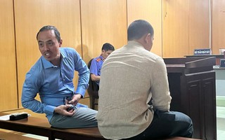 Phạt tù 2 Việt kiều hành hung công an ở quận 1