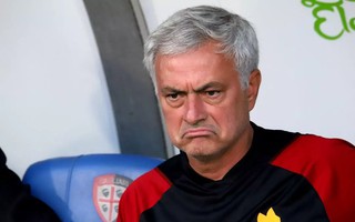 Mourinho ngừng im lặng, gửi thông điệp đến người hâm mộ Roma