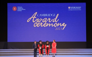 4 học sinh đạt điểm cao nhất Việt Nam trong các kỳ thi của Cambridge