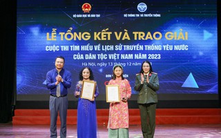 Trao giải cuộc thi “Tìm hiểu về lịch sử truyền thống yêu nước của dân tộc Việt Nam"