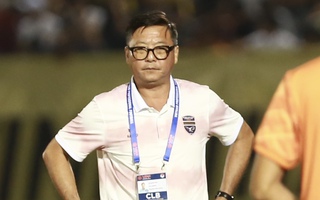 HLV Lê Huỳnh Đức chia sẻ sau khi Bình Dương lên đầu bảng V-League