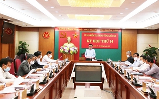 Công tác kiểm tra như "ngọn đèn pha"