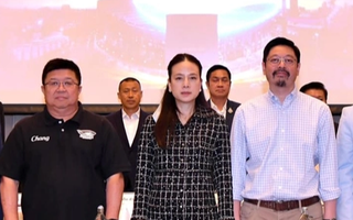 Madam Pang công bố ê-kíp nếu được bầu làm Chủ tịch LĐBĐ Thái Lan