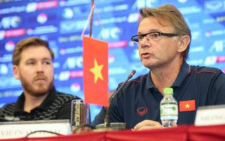 Ông Philippe Troussier chính thức làm HLV trưởng tuyển Việt Nam