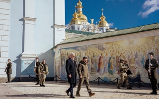 Tổng thống Joe Biden thăm Ukraine: Những điều đặc biệt