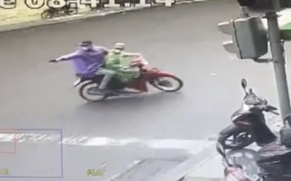 Kinh hãi clip nổ súng bắn người giữa ban ngày ở Quy Nhơn