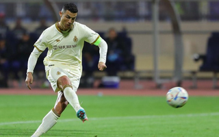 Ronaldo "mở tài khoản" tại Saudi Pro League