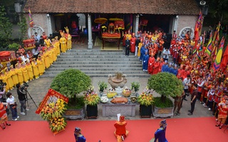 Đón nhận di sản văn hóa phi vật thể quốc gia Lễ hội đền Bà Triệu