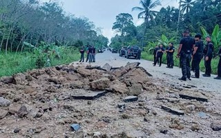 Đoàn xe của tướng Thái Lan trúng bom, 2 người thiệt mạng