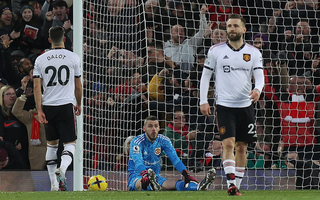 Man United từng nhận thất bại nặng hơn trận thua 0-7 trước Liverpool?