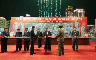 Triều Tiên khánh thành "10.000 ngôi nhà hiện đại" ở thủ đô
