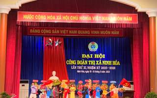 Ông Nguyễn Hữu Nam tái đắc cử Chủ tịch LĐLĐ thị xã Ninh Hòa