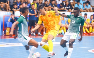 Tuyển futsal Việt Nam thắng Solomon 5-0