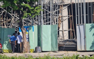 Đà Nẵng: Sập giàn giáo công trình 6 tầng, 5 người thương vong