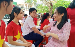 Học Bác sống chia sẻ, yêu thương