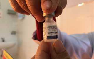 Bộ Y tế đề xuất cơ chế mua vắc-xin cho địa phương