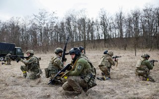 Ukraine chiêu mộ số quân "khủng", thành lập 8 "lữ đoàn bão tố"