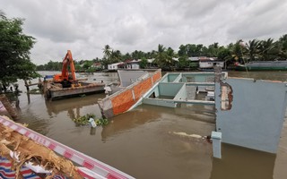 Phập phồng lo sạt lở mùa mưa