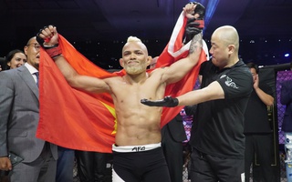 Robson Oliveira thắng knock-out đẳng cấp tại sự kiện MMA AFC 25