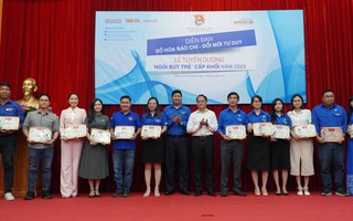 5 phóng viên Báo Người Lao Động đoạt giải thưởng "Ngòi bút trẻ"
