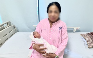 Người phụ nữ 60 tuổi sinh con nặng 3,1 kg
