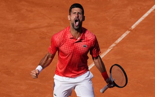 Djokovic bị la ó trong chiến thắng ở vòng 3 Roland Garros