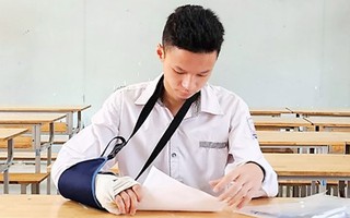 Thí sinh “đặc biệt” ngồi phòng riêng có người viết hộ bài thi tốt nghiệp