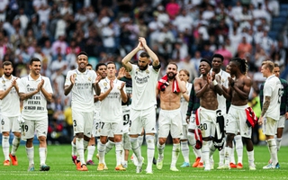 Real Madrid đoạt ngôi á quân La Liga, Benzema tỏa sáng ngày chia tay