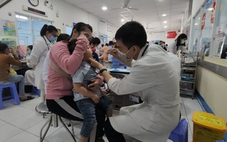 TP HCM: Bệnh tay chân miệng tăng nhanh, 1 tuần hơn 1.600 trẻ nhập viện