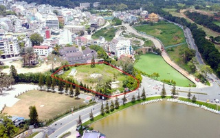 Chưa xem xét đề xuất dự án khách sạn 5 sao ven hồ Xuân Hương
