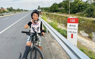 Cậu bé 10 tuổi ở Lạng Sơn đạp xe khám phá 4 quốc gia