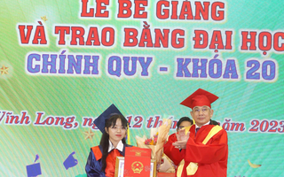 Trường ĐH Cửu Long trao bằng tốt nghiệp cho 125 tân kỹ sư đại học chính quy