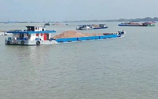 Hàng loạt vi phạm trong cấp phép, khai thác cát ở An Giang