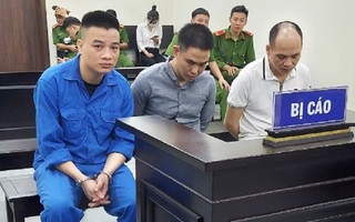 Nhóm thanh niên tra tấn dã man người đàn ông Trung Quốc