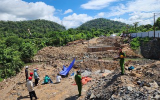 Thanh niên tử vong "không giống bị tai nạn giao thông" dưới trụ cầu đang thi công