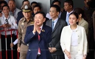 Ông Thaksin có thể ở tù ít nhất 2 năm nếu không được ân xá