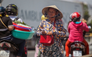 Khó nhọc đời… bán "giấc mơ tỉ phú"