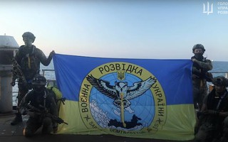 Ukraine tung clip tuyên bố giành lại giàn khoan chiến lược trên biển Đen