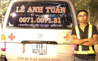 Anh bán rau lái xe cứu thương miễn phí