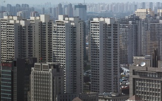 Dự báo "nóng": Khủng hoảng bất động sản ở Trung Quốc có thể “châm ngòi” nhiều vụ vỡ nợ?